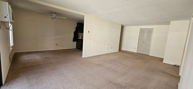 220 Bedford St 32, Bridgewater, MA 02324