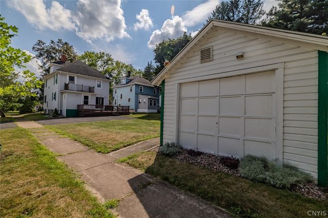 108 6th St Street, Salina, NY 13088