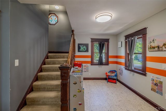 108 6th St Street, Salina, NY 13088
