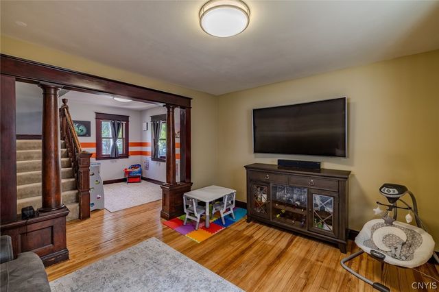 108 6th St Street, Salina, NY 13088