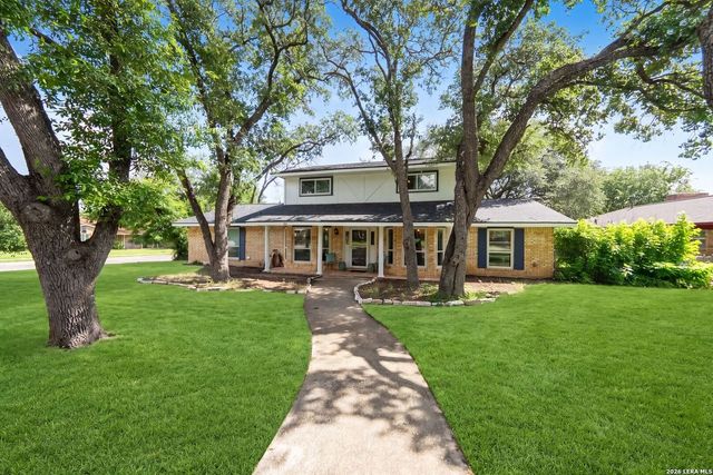 631 Briar Oak St, San Antonio, TX 78216
