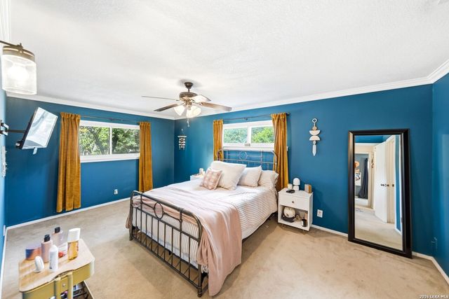 631 Briar Oak St, San Antonio, TX 78216