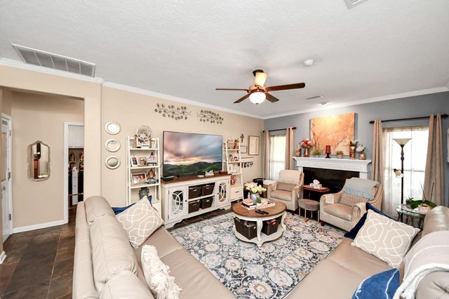 4502 Sienna Heights Court, Pasadena, TX 77505