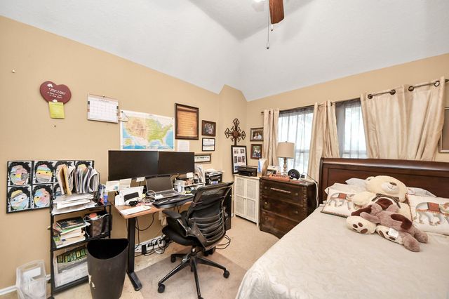 4502 Sienna Heights Court, Pasadena, TX 77505