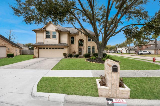 4502 Sienna Heights Court, Pasadena, TX 77505