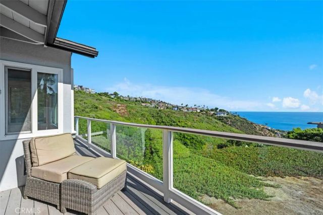 1285 Cortez Avenue, Laguna Beach, CA 92651