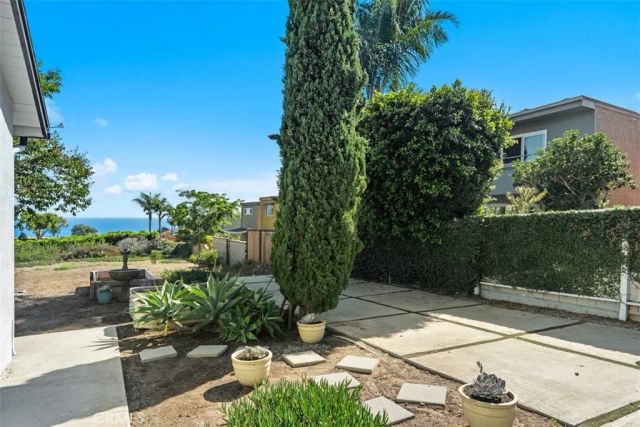 1285 Cortez Avenue, Laguna Beach, CA 92651