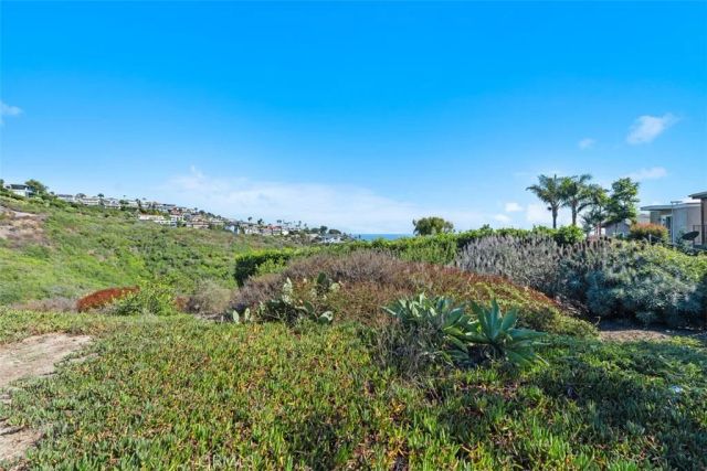 1285 Cortez Avenue, Laguna Beach, CA 92651