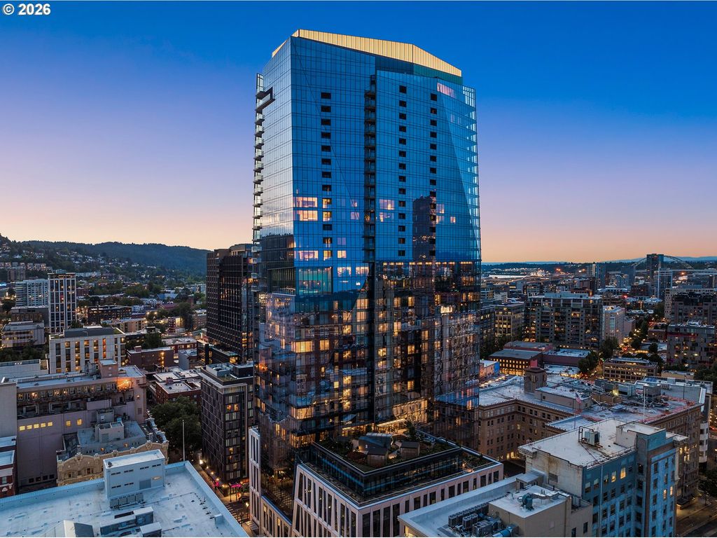 550 Sw 10TH Ave 2110, Portland, OR 97205