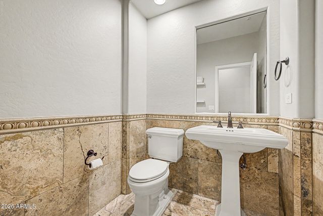 13050 W Chucks Avenue, Peoria, AZ 85383