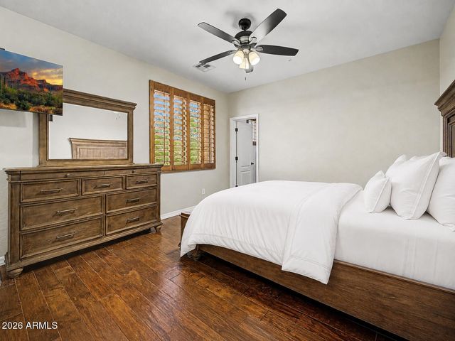 13050 W Chucks Avenue, Peoria, AZ 85383