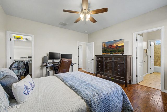 13050 W Chucks Avenue, Peoria, AZ 85383