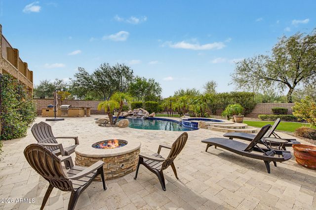 13050 W Chucks Avenue, Peoria, AZ 85383
