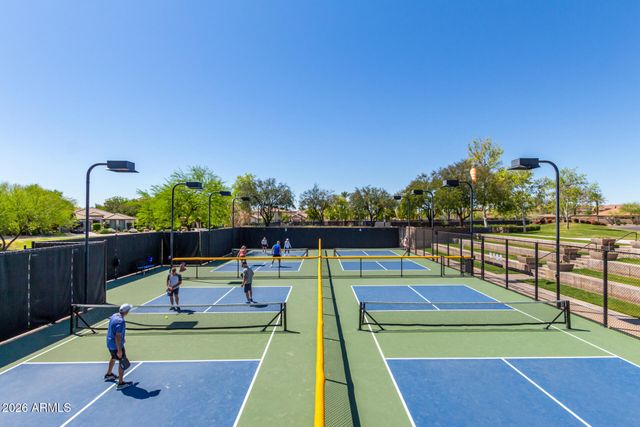 13050 W Chucks Avenue, Peoria, AZ 85383