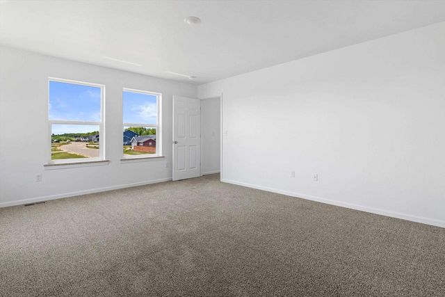 603 E Maple Beach Drive, Edgerton, WI 53534