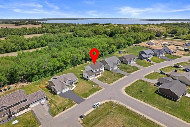 603 E Maple Beach Drive, Edgerton, WI 53534