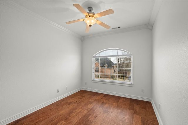 3907 NE Cadbury Avenue, Bentonville, AR 72712