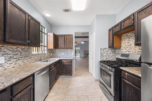 8107 Summer Trail Drive, Houston, TX 77040