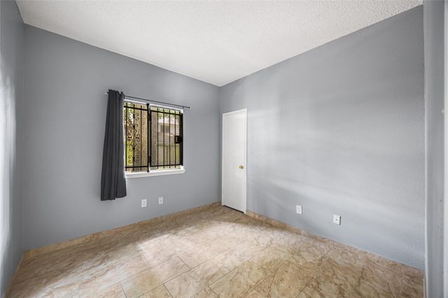 8107 Summer Trail Drive, Houston, TX 77040