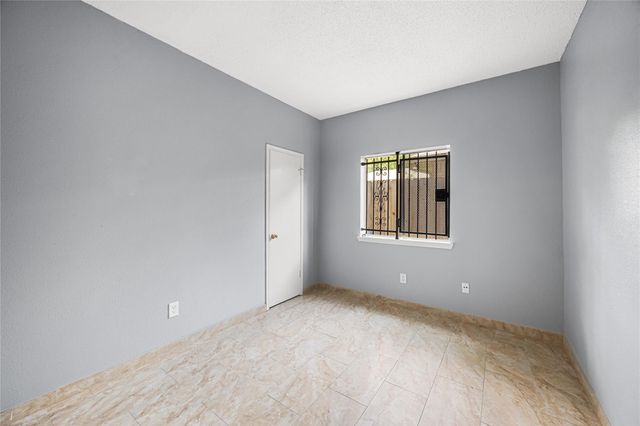 8107 Summer Trail Drive, Houston, TX 77040