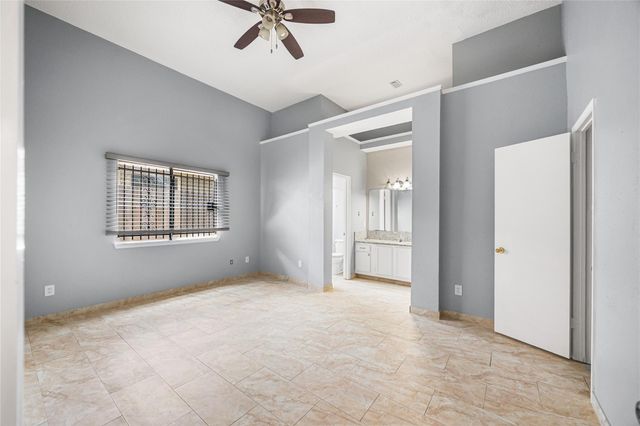 8107 Summer Trail Drive, Houston, TX 77040