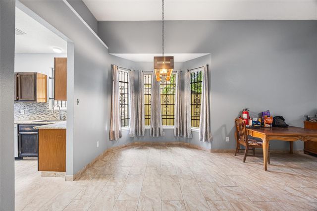 8107 Summer Trail Drive, Houston, TX 77040