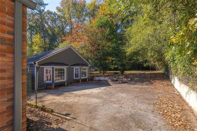 1158 Shepherds NE Lane, Atlanta, GA 30324