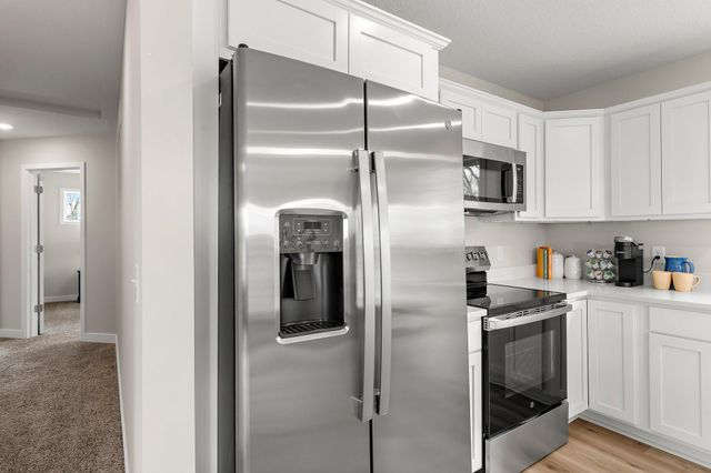 569 Sienna Drive, Watertown, MN 55388