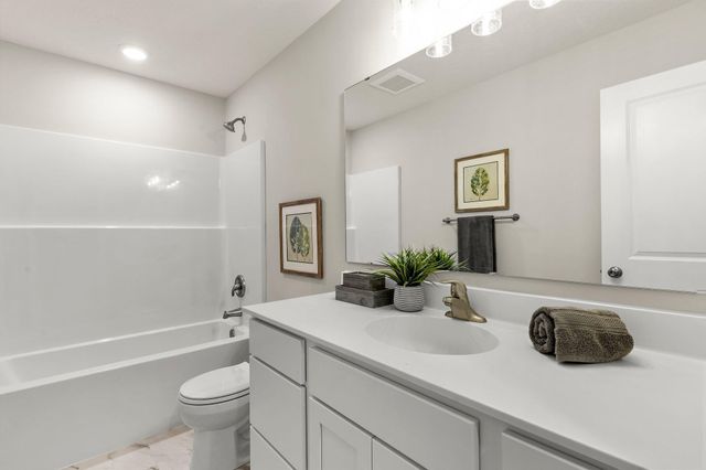 569 Sienna Drive, Watertown, MN 55388