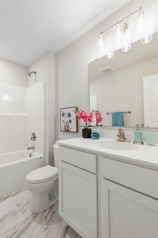 569 Sienna Drive, Watertown, MN 55388