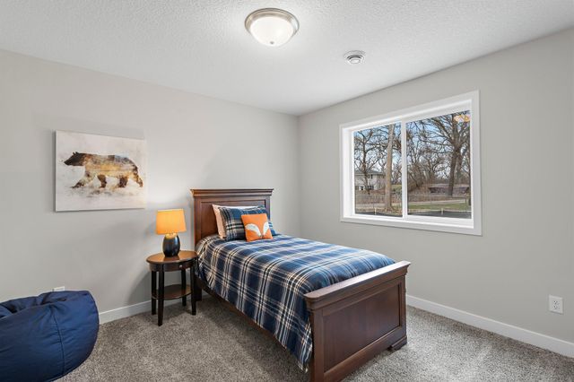 569 Sienna Drive, Watertown, MN 55388