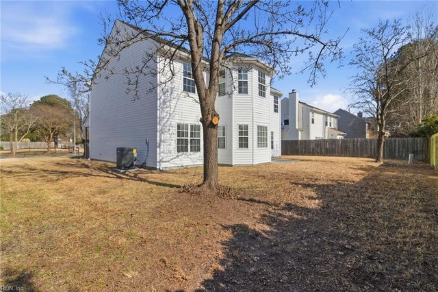 3857 Whitley Park DR, Virginia Beach, VA 23456