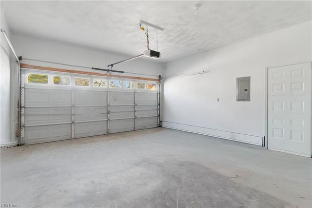 3857 Whitley Park DR, Virginia Beach, VA 23456