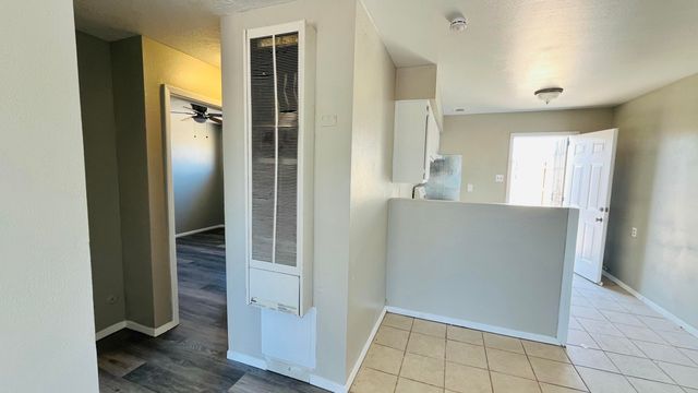 419 Dallas Street SE A, Albuquerque, NM 87108