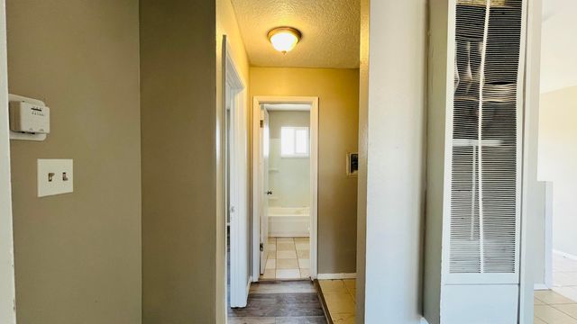 419 Dallas Street SE A, Albuquerque, NM 87108