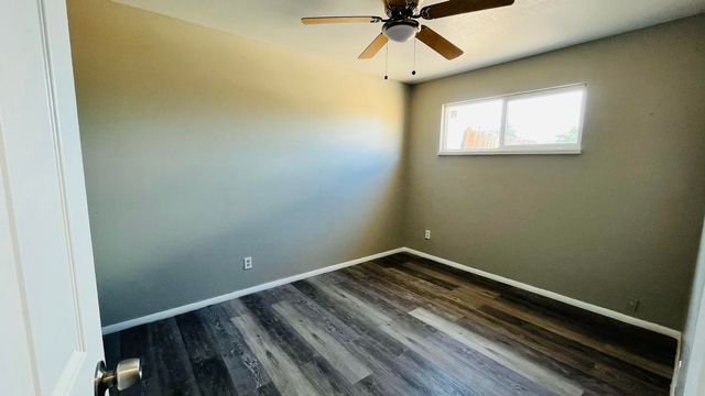 419 Dallas Street SE A, Albuquerque, NM 87108