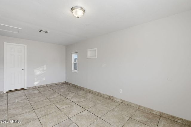 1852 E MOBILE Lane, Phoenix, AZ 85040