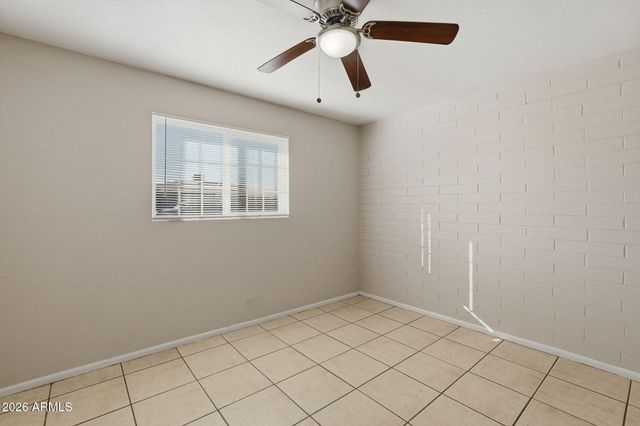 1852 E MOBILE Lane, Phoenix, AZ 85040
