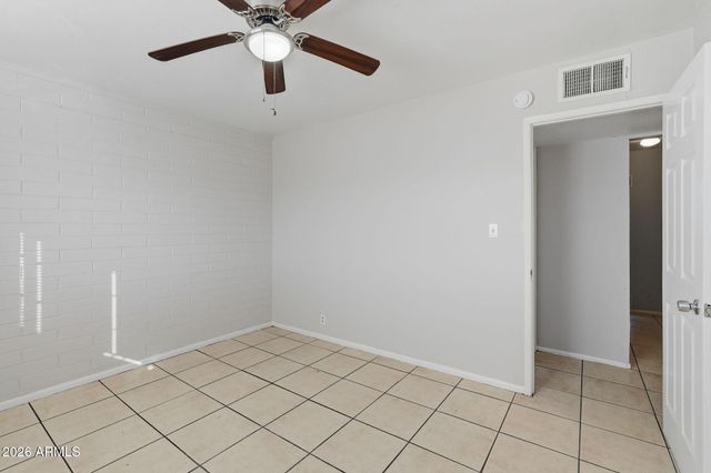 1852 E MOBILE Lane, Phoenix, AZ 85040