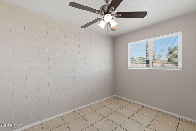1852 E MOBILE Lane, Phoenix, AZ 85040