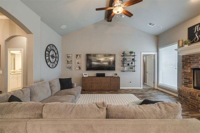 3004 NW 179th Court, Edmond, OK 73012