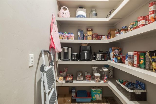 3004 NW 179th Court, Edmond, OK 73012