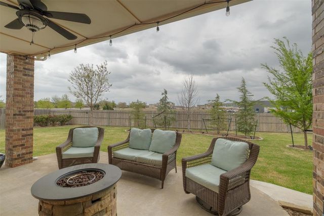 3004 NW 179th Court, Edmond, OK 73012