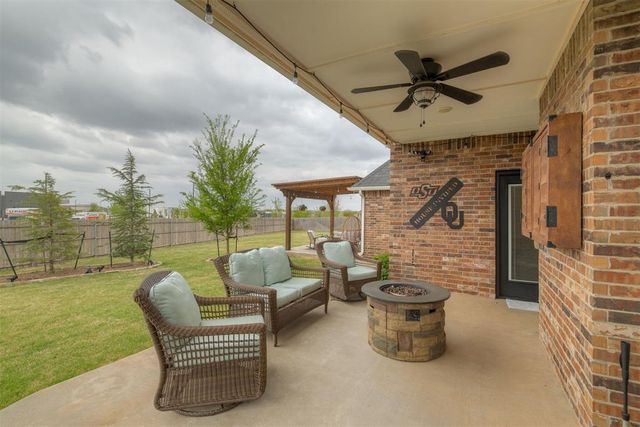 3004 NW 179th Court, Edmond, OK 73012