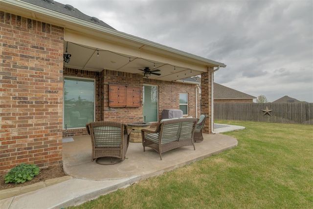 3004 NW 179th Court, Edmond, OK 73012