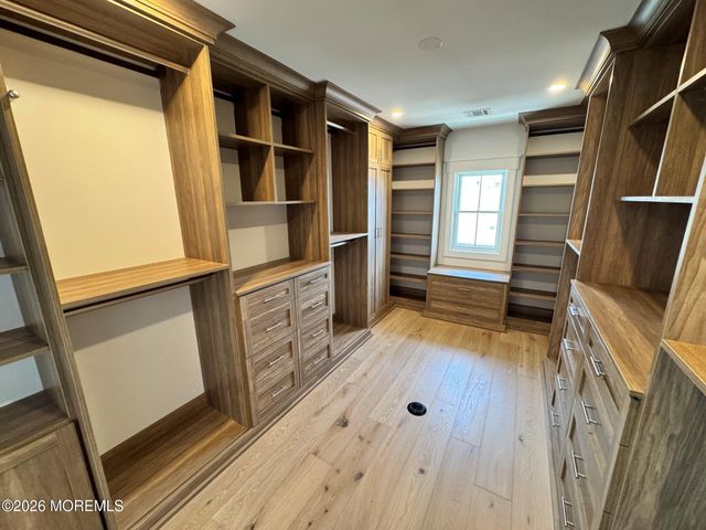 275 Curtis Point Drive, Mantoloking, NJ 08738