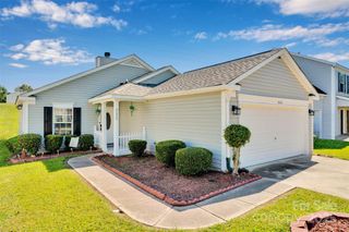 2027 Pimpernel Road, Charlotte, NC 28213
