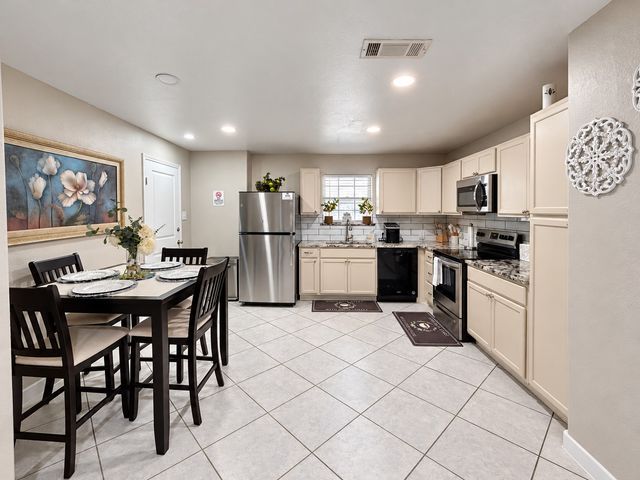 5125 Cloyce Court, North Richland Hills, TX 76180