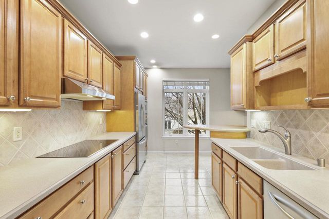 3216 Conservancy Lane, Middleton, WI 53562