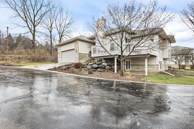 3216 Conservancy Lane, Middleton, WI 53562
